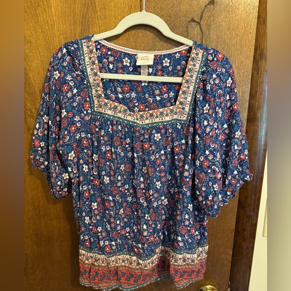 Knox Rose Blue and Red Floral Blouse - Picture 1 of 4